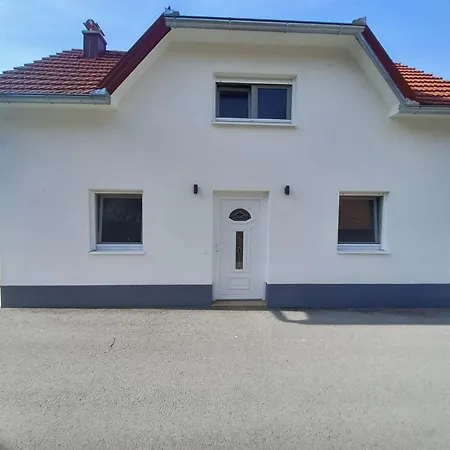 Holiday home Fortuna House